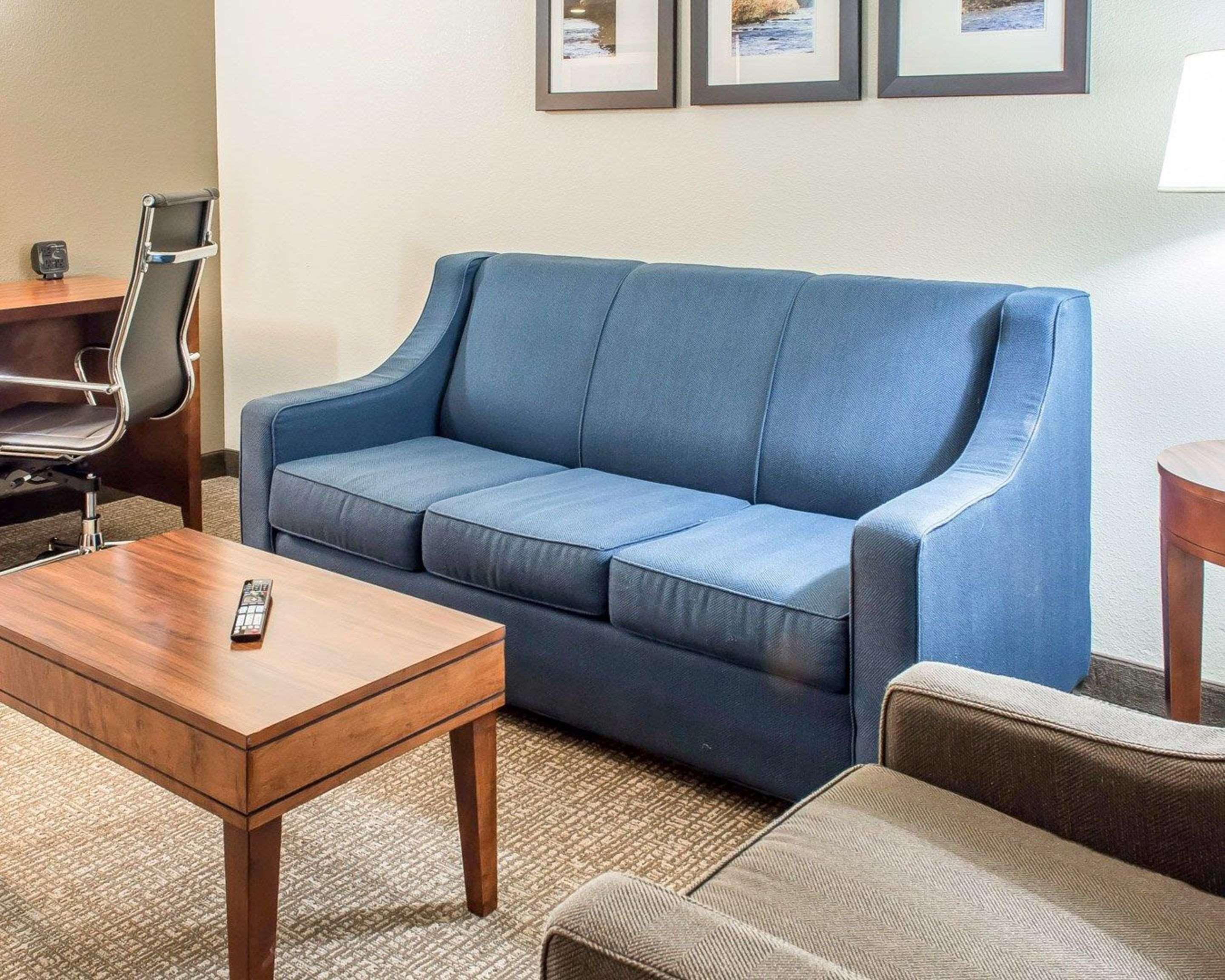 Comfort Suites Near Potomac Mills Woodbridge Bagian luar foto