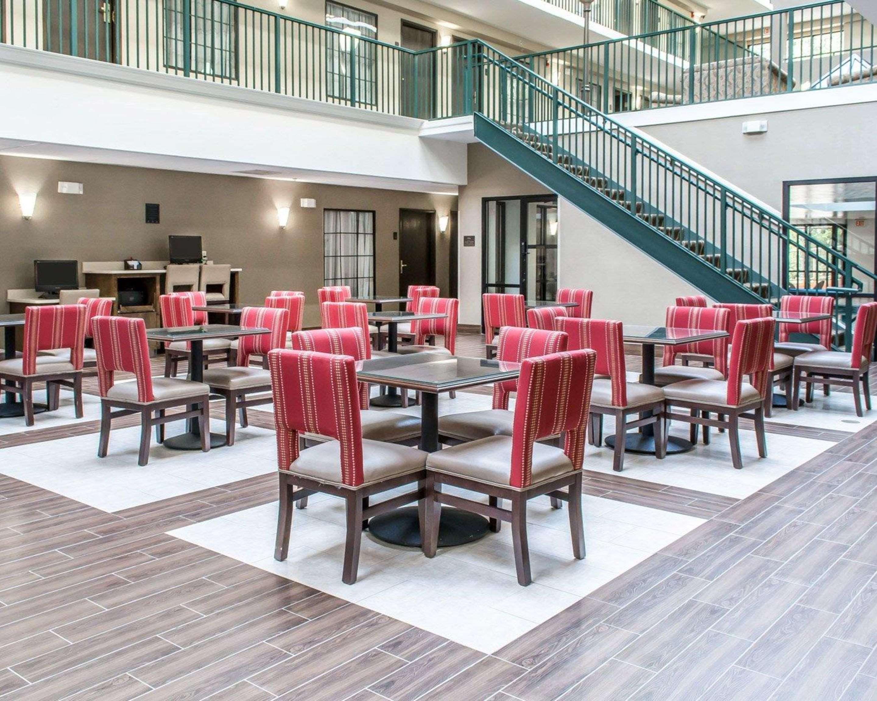 Comfort Suites Near Potomac Mills Woodbridge Bagian luar foto