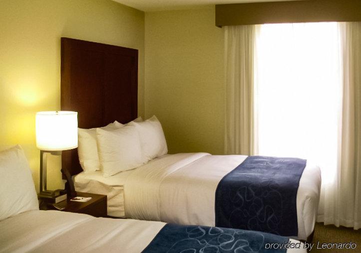Comfort Suites Near Potomac Mills Woodbridge Bagian luar foto
