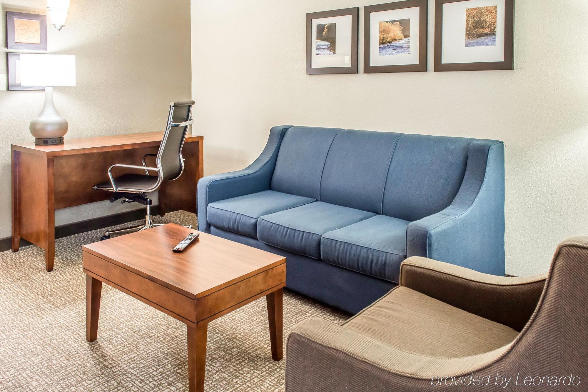 Comfort Suites Near Potomac Mills Woodbridge Bagian luar foto
